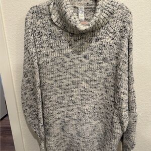 Aerie Speckled Gray Turtleneck Sweater
